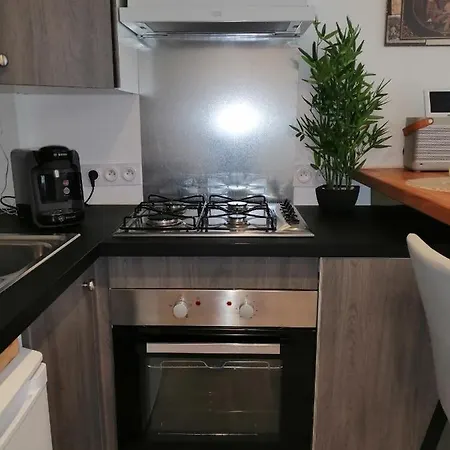 Olivia Apartment